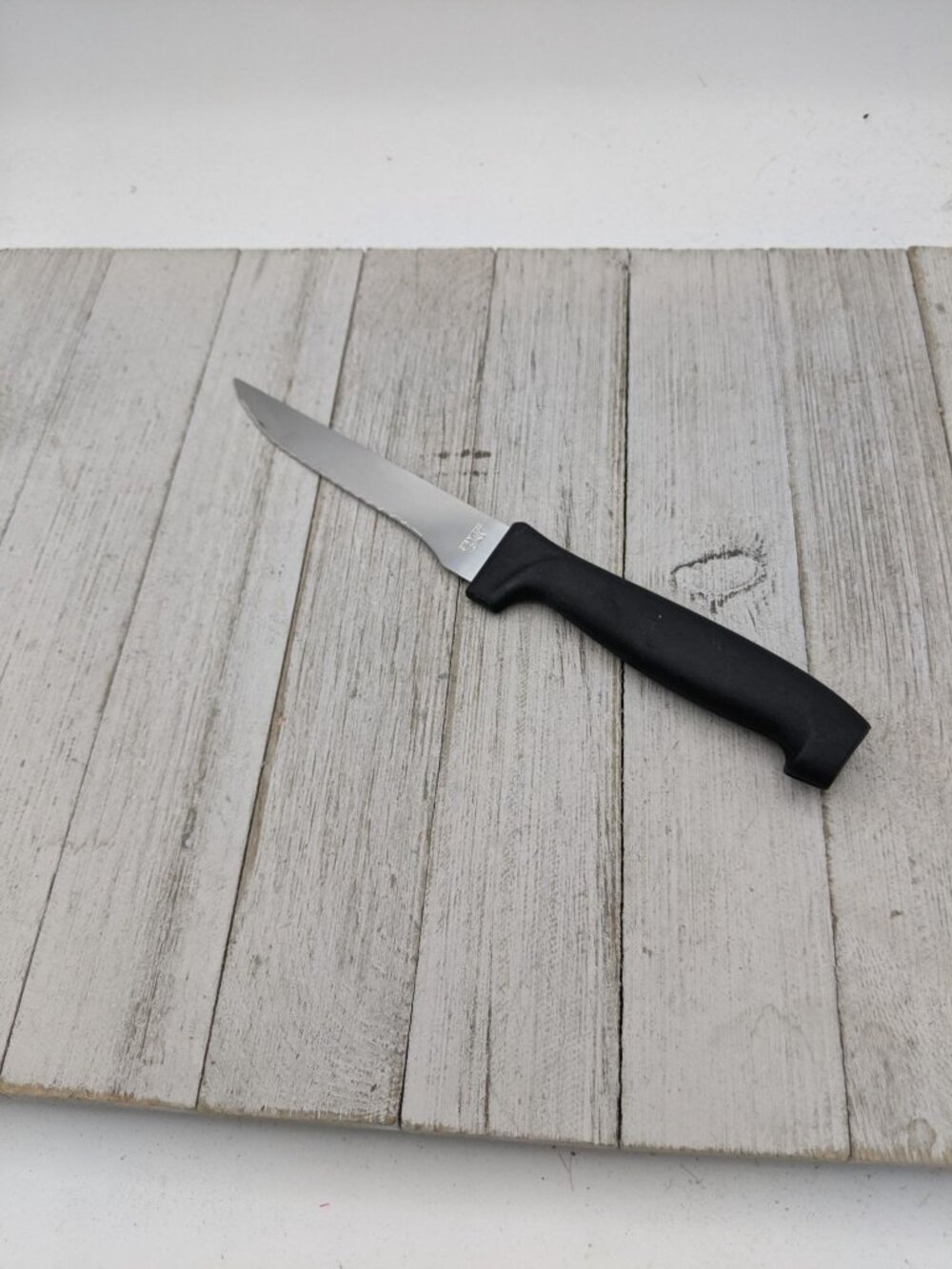 Black Handle Stainless Steak Knife Serrated 4 3/4" Blade 9 1/2" Total